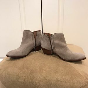 Sam Edelman Shoes - “Petty Chelsea Boot” from Sam Edelman Sam Edelman Shoes - “Petty Chelsea Boot” from Sam Edelman